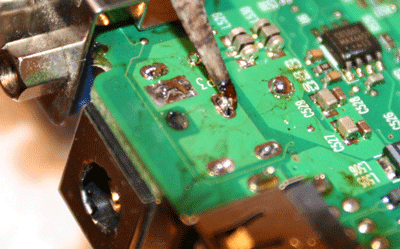 soldando conector