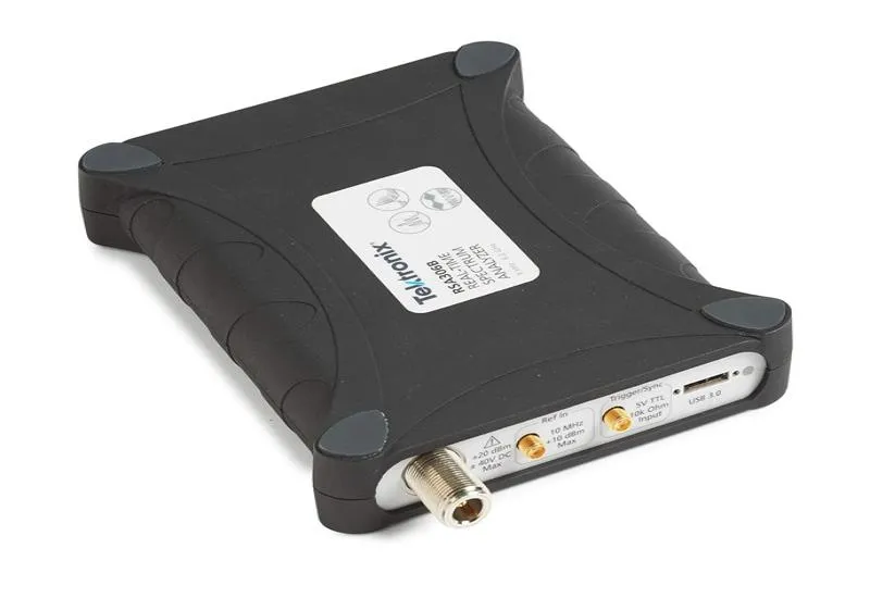 Alquiler de Analizador de espectro USB RSA306B