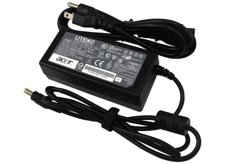 Cargador Acer Aspire 5 65W E15 V5 V7 V3 R3 R7 S3 E1 M5 serie