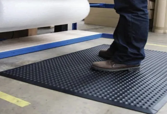 Certificación de tapetes y alfombras dialécticas aislantes industriales
