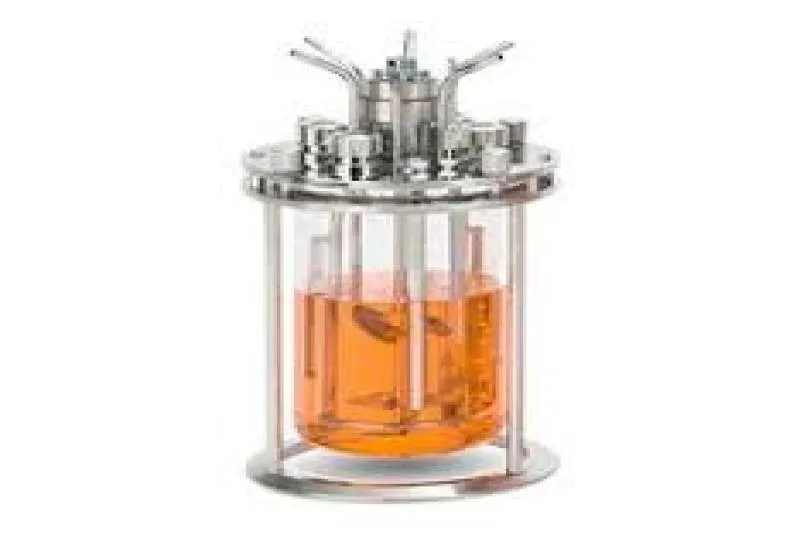 Pruebas de Compatibilidad de Líquidos en Recipiente de Presión de Laboratorio en Monterrey