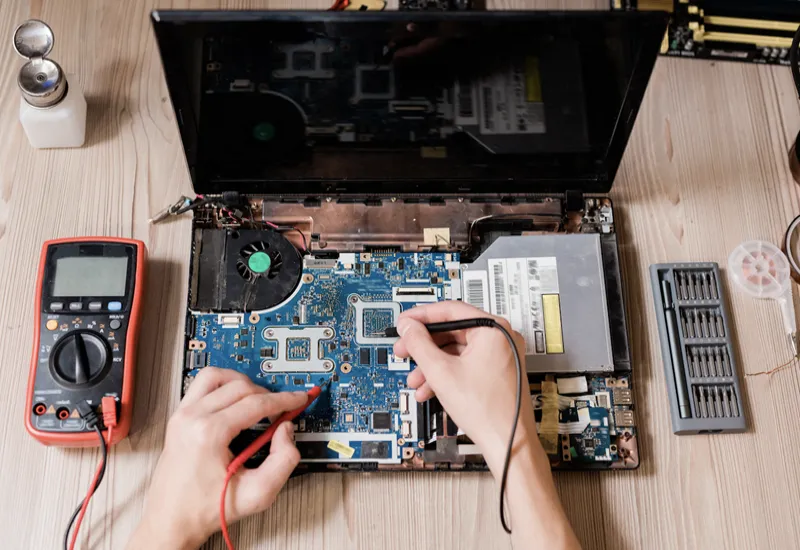 Servicio técnico de reparación de computadoras